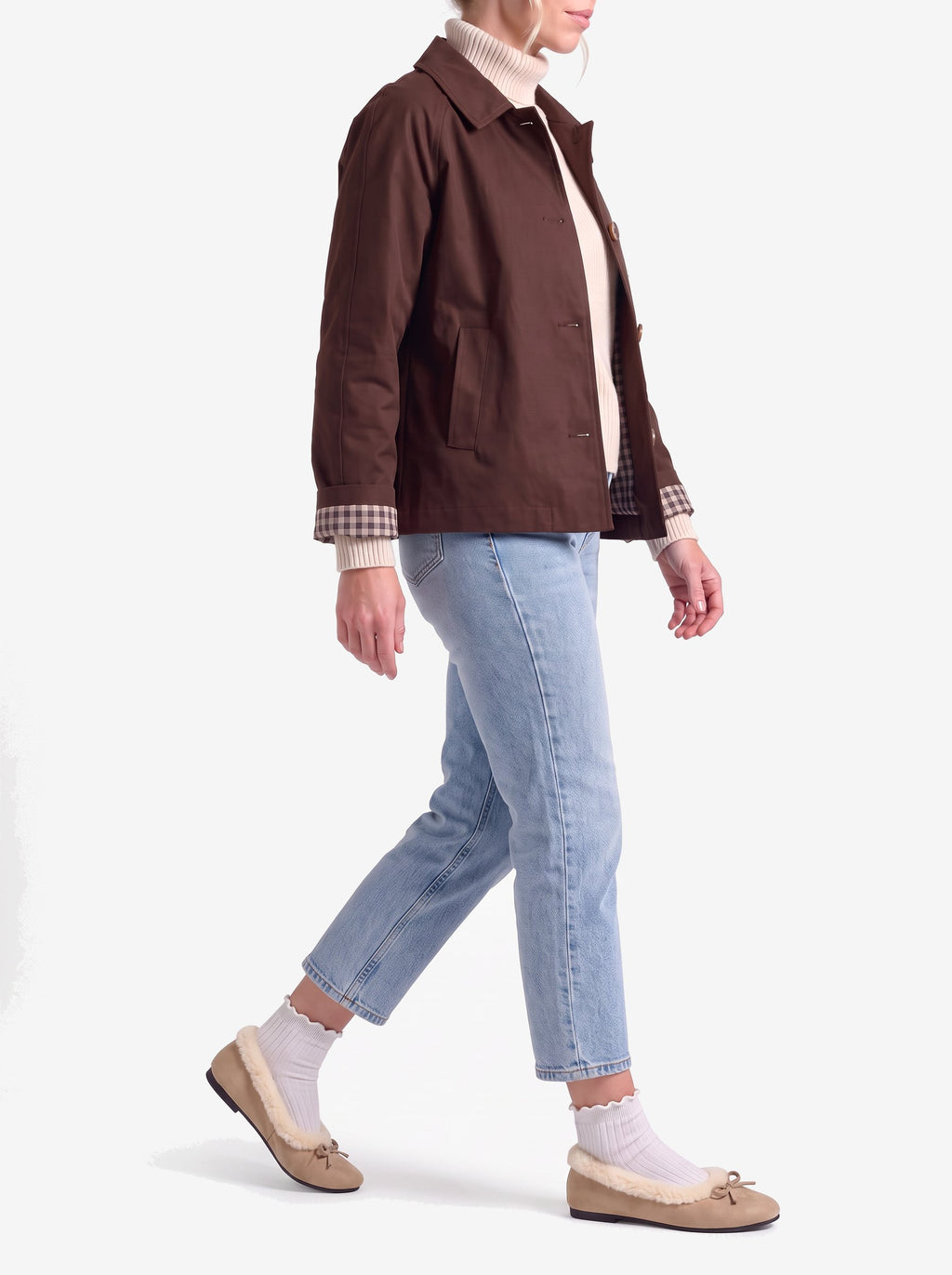 The Courchevel Flat — Sand, worn with The London Trench