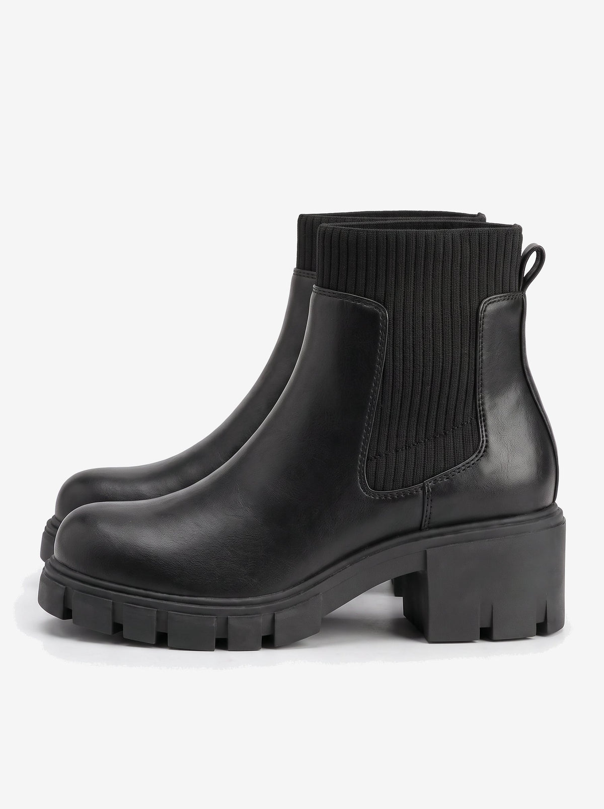 The Vienna Boot — Black, side view
