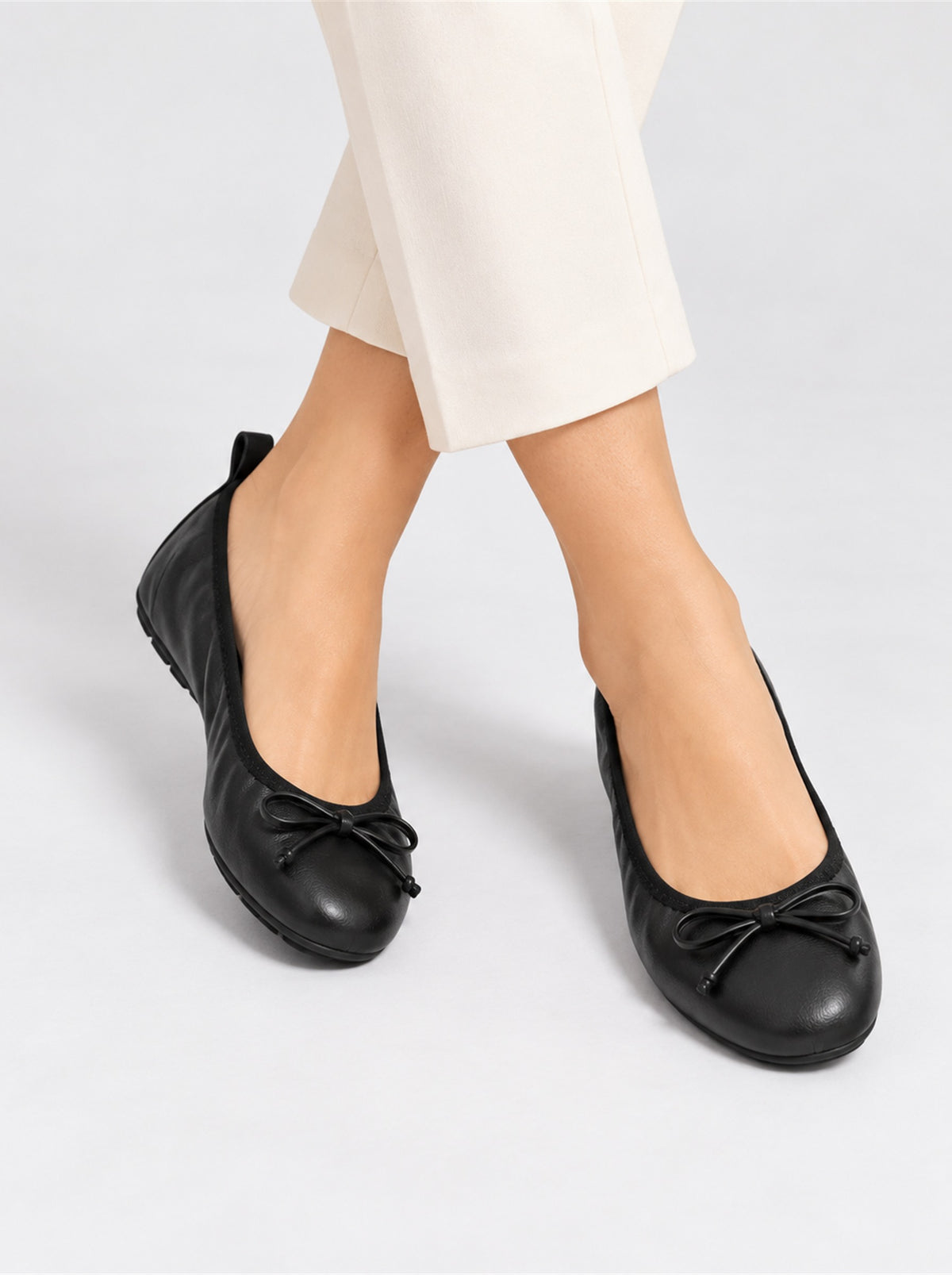 The Paris Flat — Black