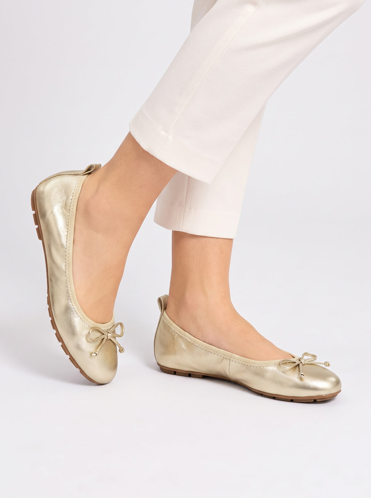 The Paris Flat — Gold